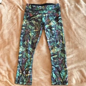 Like New- Lululemon Crop Leggings